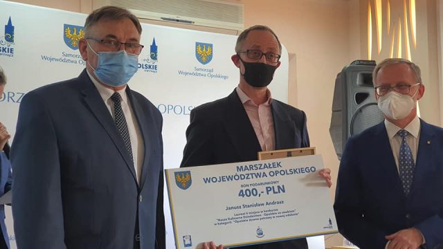 II miejsce
Janusz Stanisław Andrasz za potrawę Hekele z blinami II miejsce Janusz Stanisław Andrasz za potrawę Hekele z blinami