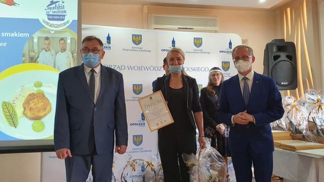 Ewelina Jabłońska, Restauracja Opolanka za danie „Kotlet mielony z puree ziemniaczanym z mizerią z zielonego ogórka z koprem i oliwą z kopru” Ewelina Jabłońska, Restauracja Opolanka za danie „Kotlet mielony z puree ziemniaczanym z mizerią z zielonego ogórka z koprem i oliwą z kopru”