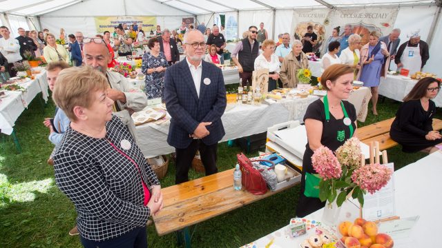 Uczestnicy konkursu "nasze Kulinarne Dziedzictwo - Smaki Regionów"